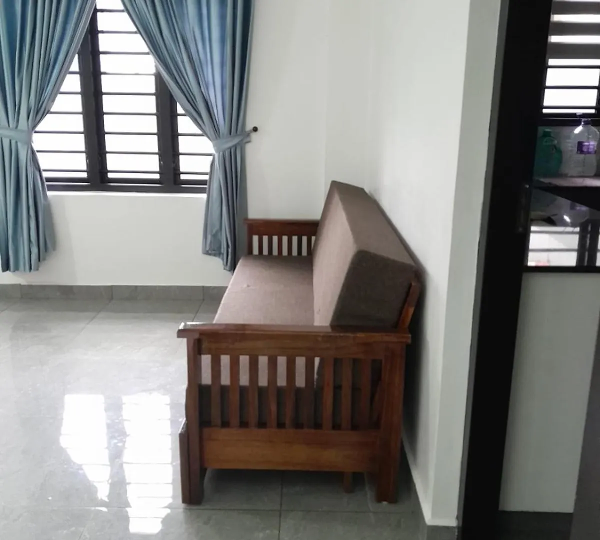 Cherry Blossom Homestays Munnar 3Bhk Anachal